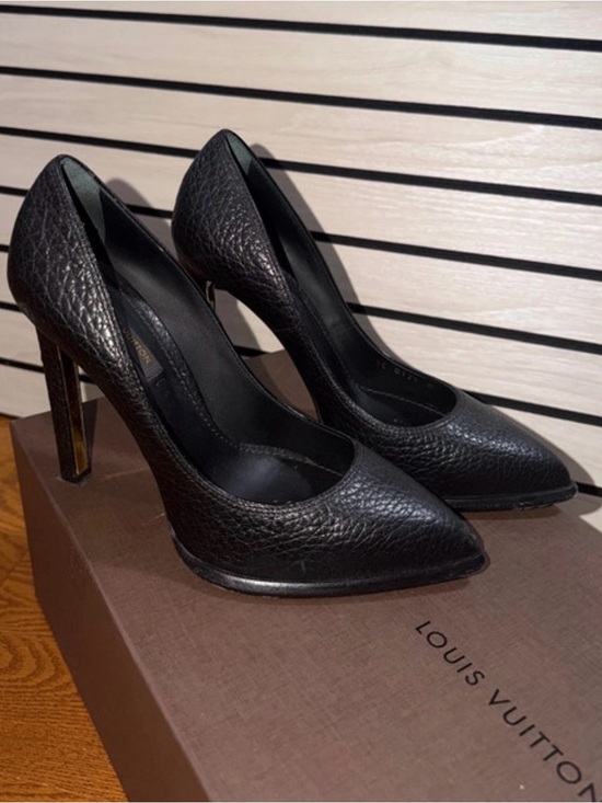 Louis Vuitton Shoes - Louis Vuitton Black Textured Leather Pointed-Toe Stiletto Heels